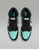 Men's Air Jordan 1 Retro High OG Shoes - White / Green Glow / Black - Sneaker-bargains Nike